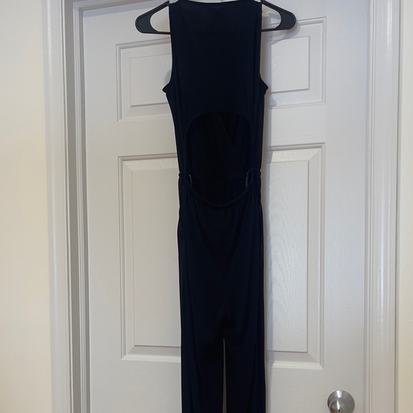 BCBG black low back sleeveless jumpsuit romper - Picture 3 of 3